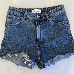ZARA Denim Shorts | Size 4